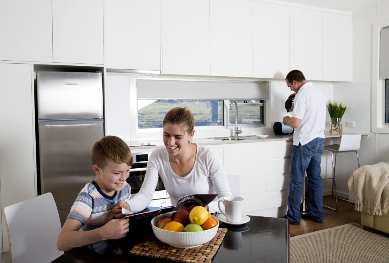Savannah Cabins, Taronga Western Plains Zoo دوبو المظهر الخارجي الصورة